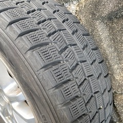 スタッドレス　ホイール付き　トヨタ　プリウス等　195/65R15 ダンロップ