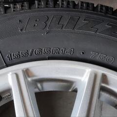 Nボックスで使用　ブリジストン　スタッドレス