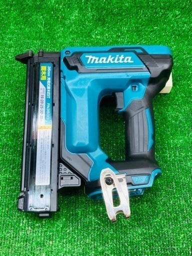 中古品○ マキタ 充電式釘打ち機 FN350DZK(本体のみ)