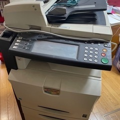 決まりました！　KYOCERA(京セラ)オフィス用コピー機　複合機