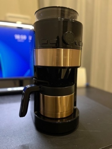 【美品】SIROCAコーン式全自動コーヒーメーカー　SC-C123  限定色モデル