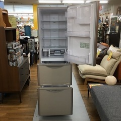 期間限定の特別値下げ！！S237 日立 HITACHI R-S3200HV XN [冷蔵庫 （315L・右開き） 3ドア クリスタルシャンパン]⭐動作確認済 ⭐クリーニング済 期間限定の特別値下げ！！S237 日立 HITACHI R-S3200HV XN [冷蔵庫