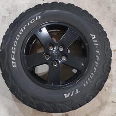 デリカD5 16インチ 純正黒塗装