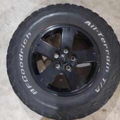 デリカD5 16インチ 純正黒塗装