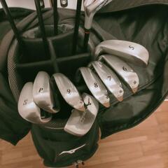 ゴルフクラブ１３本＆キャディバッグセット！