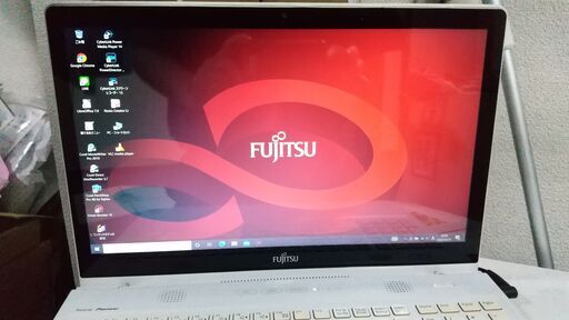爆速 LIFEBOOK AH77/S FMVA77SWG/Core i7 4712HQ/メモリ8GB/SSD240GB/Windows10
