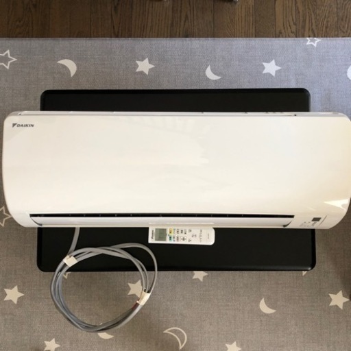 美品　DAIKIN ダイキン　エアコン　F22XTES-W