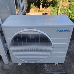 美品 DAIKIN ダイキン エアコン F22XTES-W