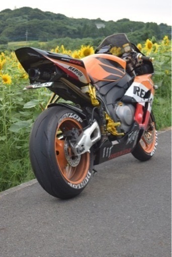 CBR1000RR SC57 前期　2004年式　逆車　フルパワー