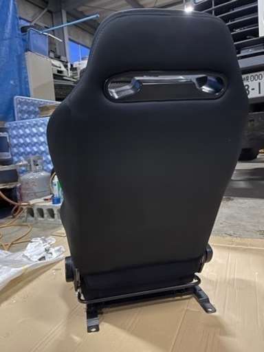 200系ハイエース　セミバケットシート　シートレール付き