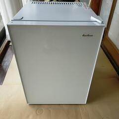 コンパクト冷蔵庫　小型　40リットル　使用期間1ヶ月