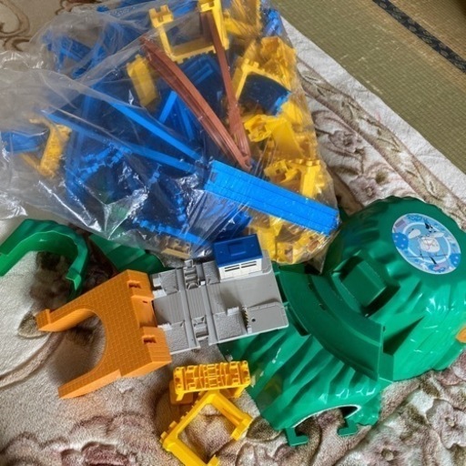 プラレールレールトーマス　マウンテンセット