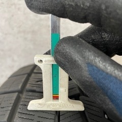 スタッドレスタイヤ　195/45R17 アイスガード7 4本