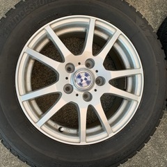 スタッドレスタイヤ４本（195/65/R15）