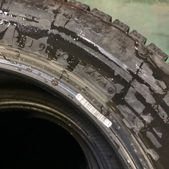 175/65R14 スタッどレスタイヤVRX2 8分山