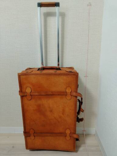 旅行バッグ　スーツケース　キャリーバッグ　ユーラシアトランク　本革　トランク　直接取引歓迎　取り置き無料 愛知県岡崎市から