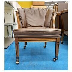 札幌【 マルニ木工 地中海ロイヤルシリーズ パーティチェア 1客】キャスター付き 本革 レザー ダイニングチェア maruni ROYAL 本郷通店