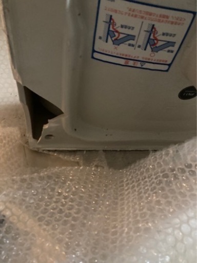 洗面器　TOTO  蛇口と排水もついてます