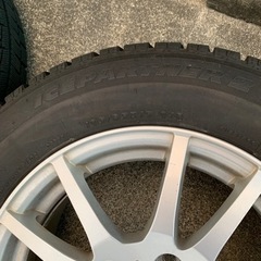 スタッドレスタイヤ４本（195/65/R15）