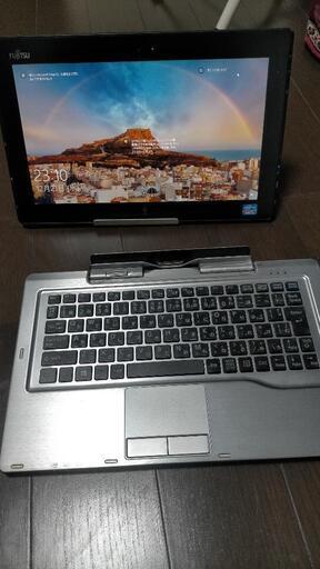 富士通 タブレットPC intel i5搭載 格安です。