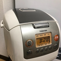 TOSHIBA 5.5合 炊飯器 東芝