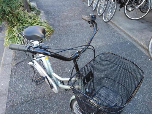 中古自転車3533 前後タイヤ新品！ 26インチ ギヤなし LED