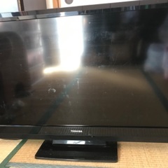 テレビ、ライト【お譲り先決まりました】