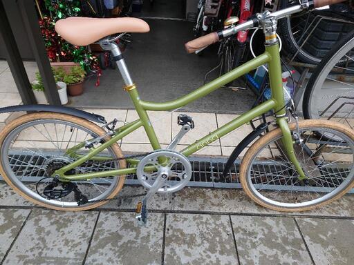 ミニベロ anna 車