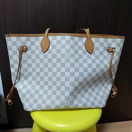 LOUIS VUITTON バッグ