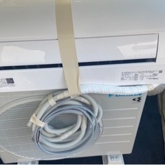 ✨使用年数6ヶ月未満✨2021年製 水内部クリーン機能付き ダイキン エアコン 主に6畳用 リモコン付き