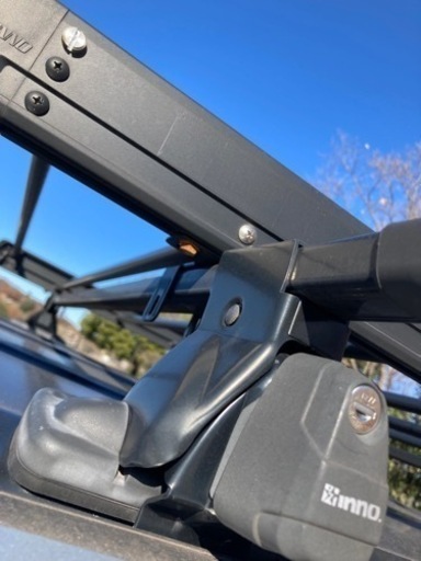 デリカd5  INNO ルーフキャリアセット 中古