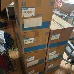 大幅値下げ！TOTOラクラク取付けシングルレバー(TKG33U2KX)