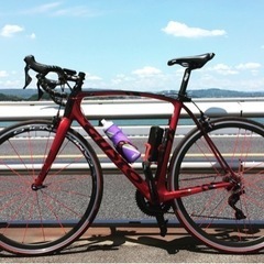 GUSTO ロードバイク 完成車、備品付き ロードバイク GUSTO