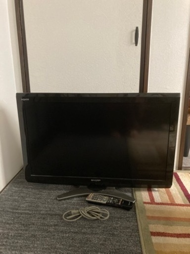 aquosテレビ　32インチ