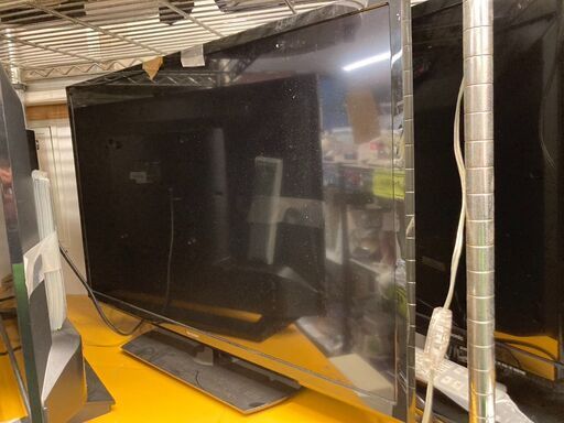 ☆中古　値下げしました!!￥23,800！【会員価格￥17,800】SHARP　32インチ液晶テレビ　家電　2020年製　2T-C32AE1型　【BL137】