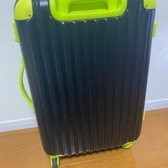 キャリーバッグ　64L