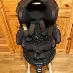 Apricaフラディア グロウ ISOFIXチャイルドシート