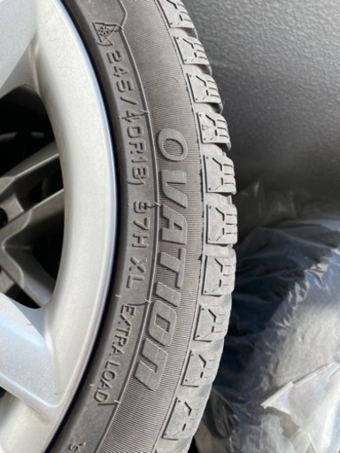 【値下げ】Audi A4（K8）純正アルミ　245/40R18スタッドレスタイヤ付き