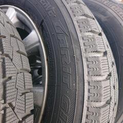 2020年製ｽﾀｯﾄﾞﾚｽﾀｲﾔ&ﾎｲｰﾙ4本ｾｯﾄ 185/65R15 