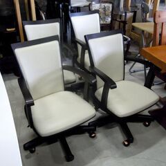 ニトリ 幅150cm ダイニングセット ボールキャスター付き椅子 4脚セット ホワイト×ダークブラウン  札幌市東区 新道東店