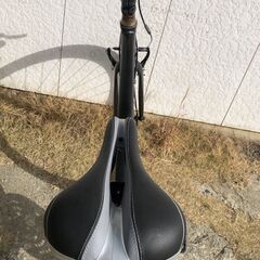 momentum クロスバイク 700C  3X7 21段変速