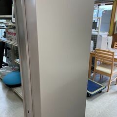 ②【鹿児島市リサイクルショップスターズ吉野店】【美品】新入荷 ２人用 鍵付き オフィス用ロッカー 収納ロッカー ロッカー