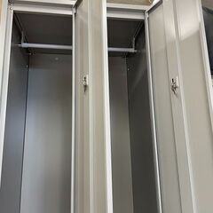 ②【鹿児島市リサイクルショップスターズ吉野店】【美品】新入荷 ２人用 鍵付き オフィス用ロッカー 収納ロッカー ロッカー
