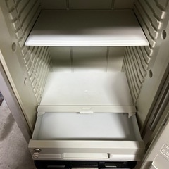 25,000円］◇Sentry Safe テンキー式耐火金庫◇