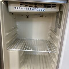 Panasonic 横型冷蔵庫 型式：SUR-G641A