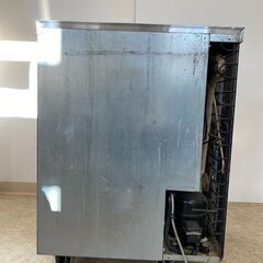 Panasonic 横型冷蔵庫 型式：SUR-G641A