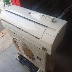 🉐激安エアコン🉐 ｼｬｰﾌﾟ 2017年製 🌸6〜9畳用🌸