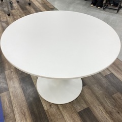 IKEA ドクスタテーブル
