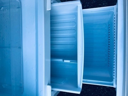 ET1877番⭐️SHARPノンフロン冷凍冷蔵庫⭐️ - 家電
