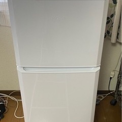[引き取り先決定]冷蔵庫 Haier JR-N121A 121L